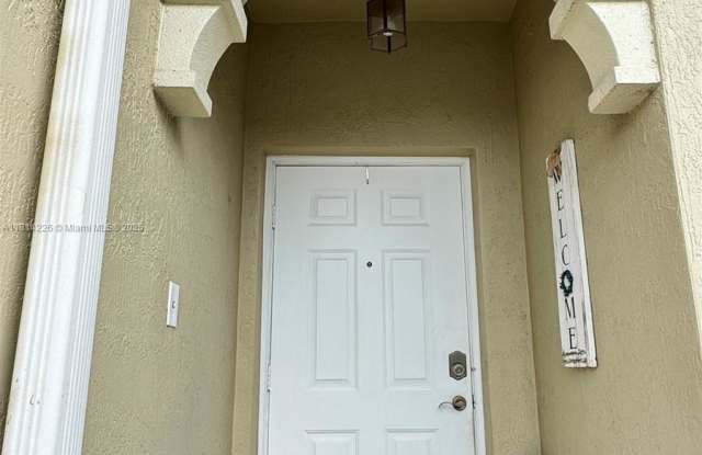 10833 Northwest 83rd Street