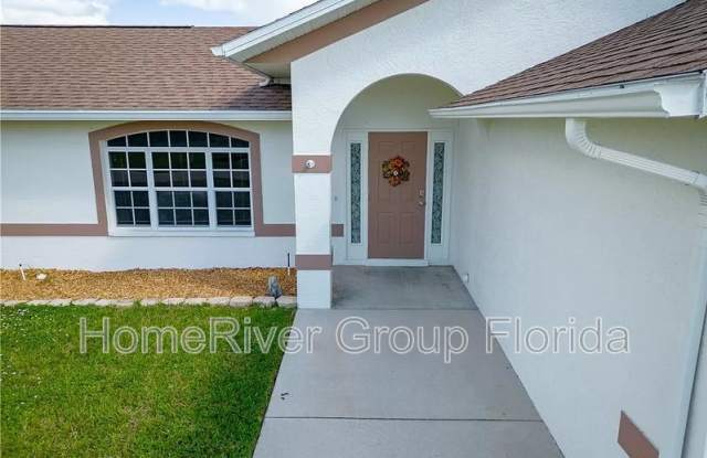 1043 NW 39th Ave - 1043 Northwest 39th Avenue, Cape Coral, FL 33993