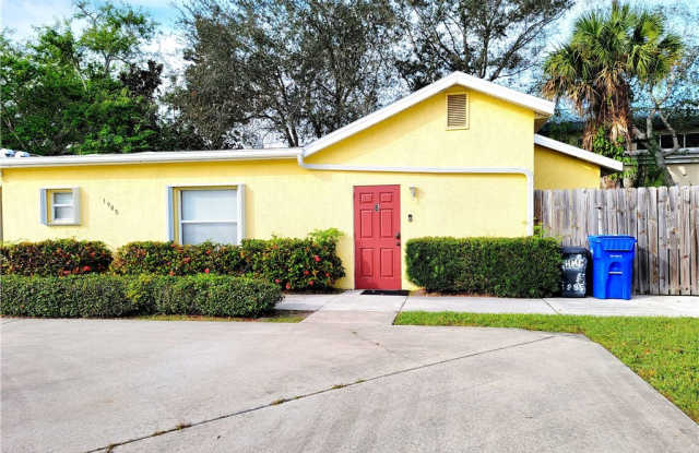 1985 34th Avenue - 1985 34th Avenue, Vero Beach, FL 32960