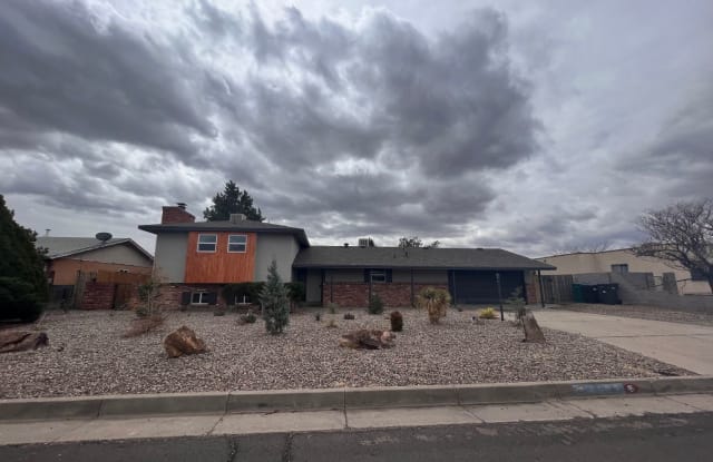 4106 El Cajon Court SE - 4106 El Cajon Court Southeast, Rio Rancho, NM 87124