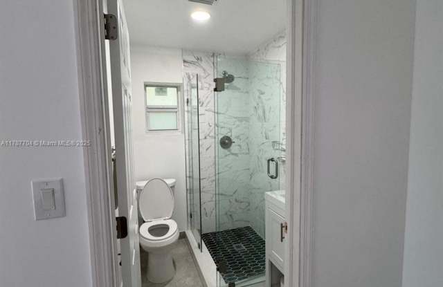 1416 Southwest 27th Street