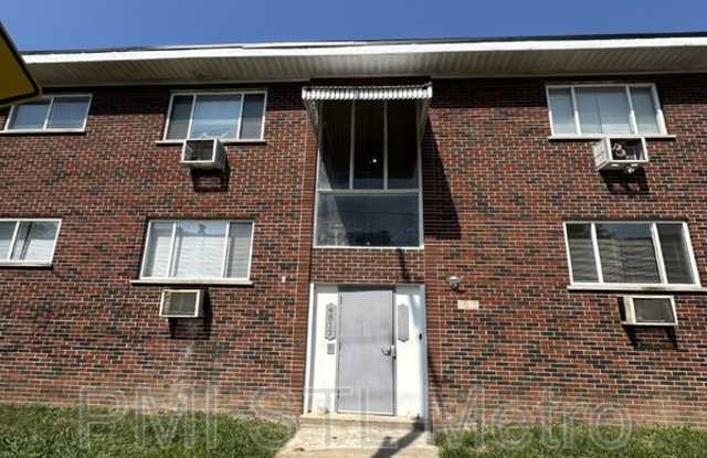 4615-4617 Virginia Ave