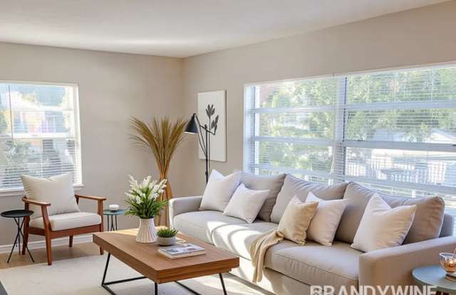 5711 North 43rd Street