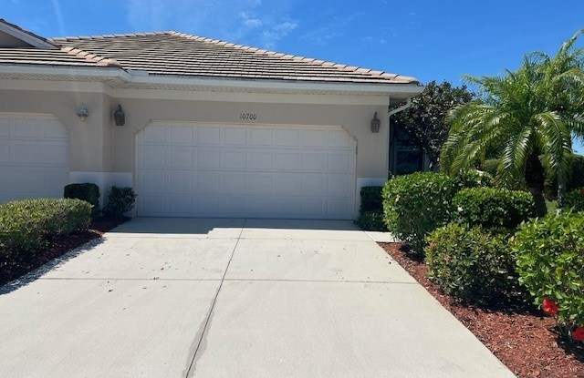 10700 Cetrella Drive