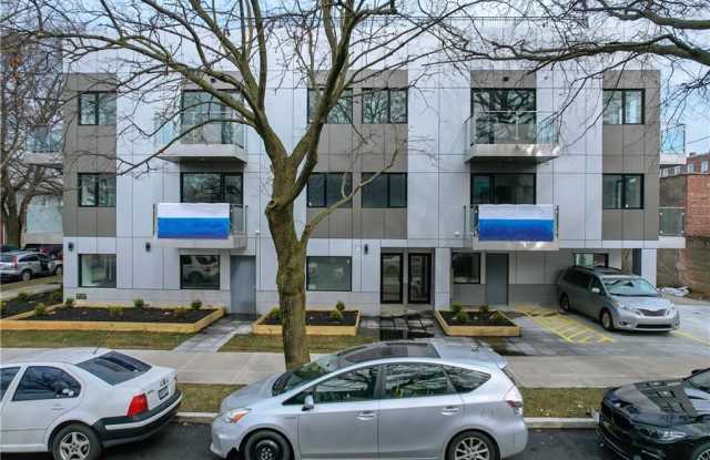 Photo of 1755 Benson Avenue