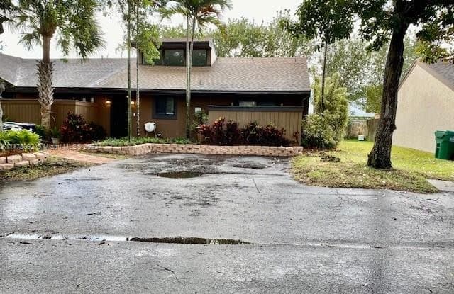 9312 SW 132nd St - 9312 Southwest 132nd Street, Kendall, FL 33176