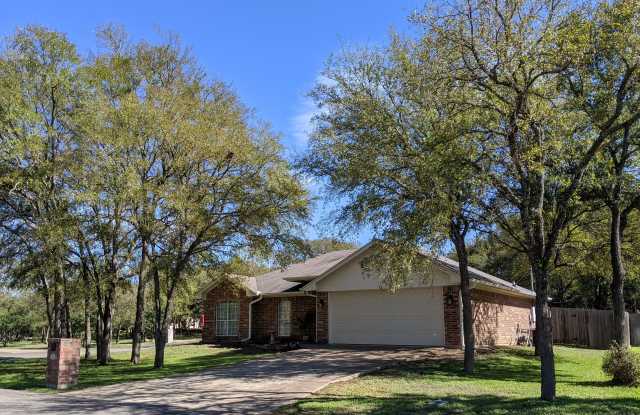 Photo of 1 Pawnee Ln