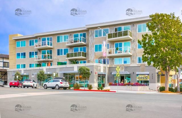 LUXURY 2 Bedroom with AC and Washer/Dryer, DOWNTOWN CARLSBAD VILLAGE