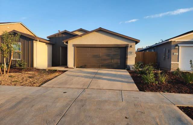 Brand New Built 2023- 4 Bedroom 2 Bathroom Located In Merced In The Cypress Terrance - 635 Veronica Court, Merced, CA 95341