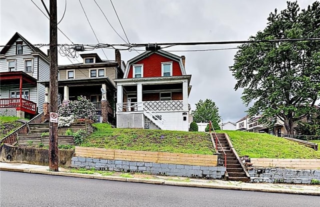 639 Southern Avenue - 639 Southern Avenue, Pittsburgh, PA 15211