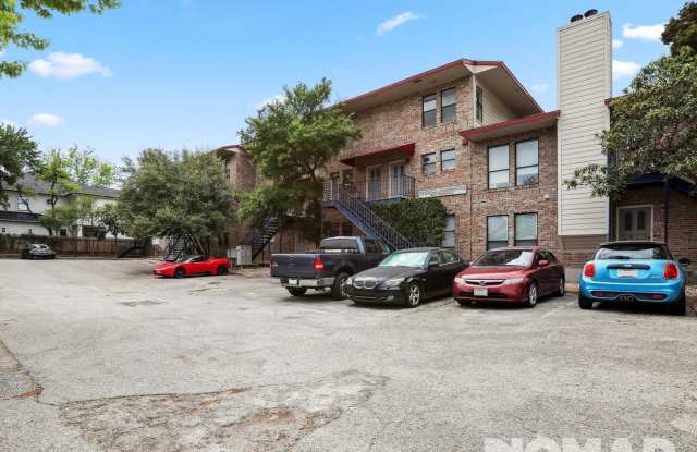 Photo of 2 Bedroom Condo in Austin - Recently Renovated and Partially Furnished