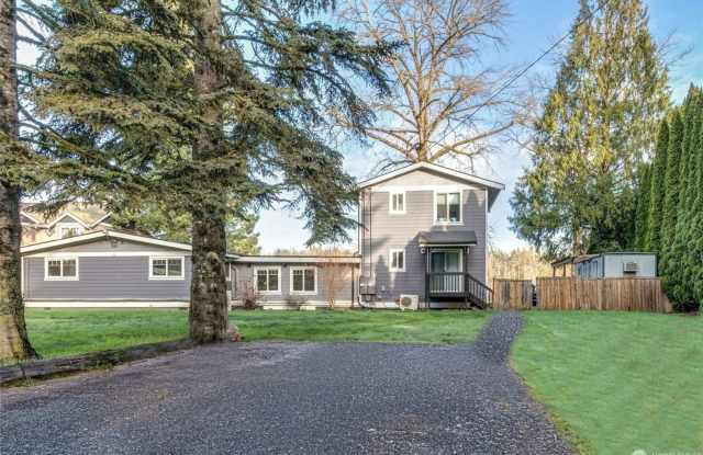 166th St SE 26015 #B