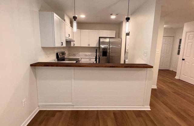 1340 RIGBIE HALL Court unit: E