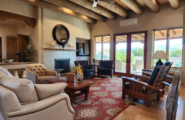 7 Paseo Del Paloma - 7 Paseo Del Paloma, Santa Fe County, NM 87506