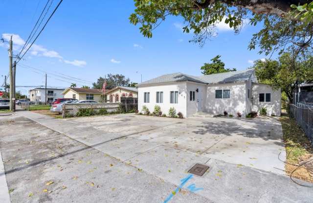 865 SE 12th Street