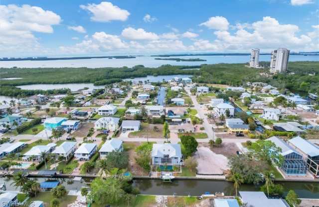 24534 Redfish Street