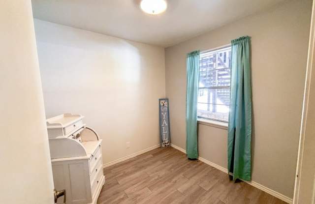 1210 Hi Stirrup #202