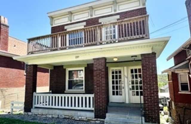 Photo of 124 16th Street - 2