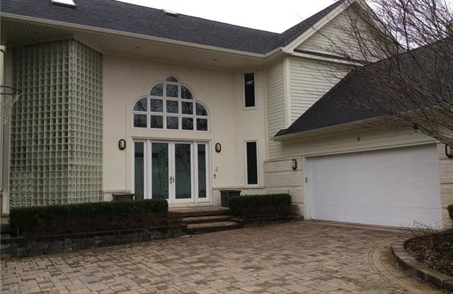 3352 CIRCLE Drive - 3352 Circle Drive, Commerce, MI 48382