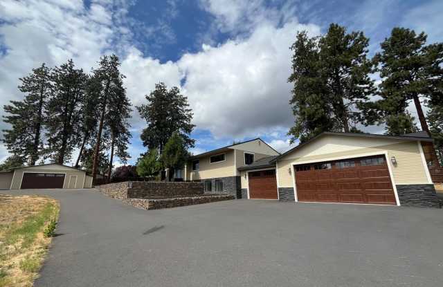 Photo of Amazing 4 Bed/3 Bath Home on One Acre with Large Shop – In Home Child Care Opportunity