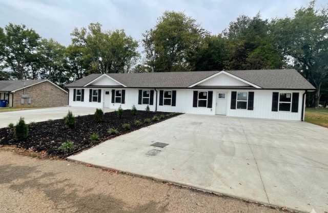 Spacious Duplex with Fenced-In Backyard!
