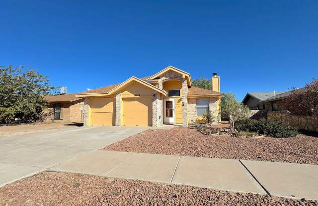 Northeast El Paso 3 Bed/2 Bath Refrig A/C w/Mountain Views!
