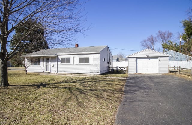 2530 Brentford Ct - 2530 Brentford Court, Toledo, OH 43609