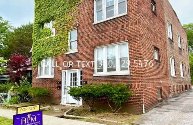 1331 W 65th St
