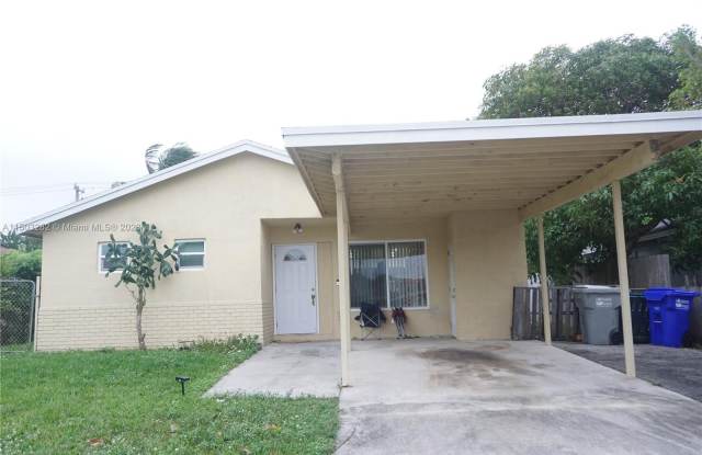 232 NW 9th St - 232 Northwest 9th Street, Pompano Beach, FL 33060