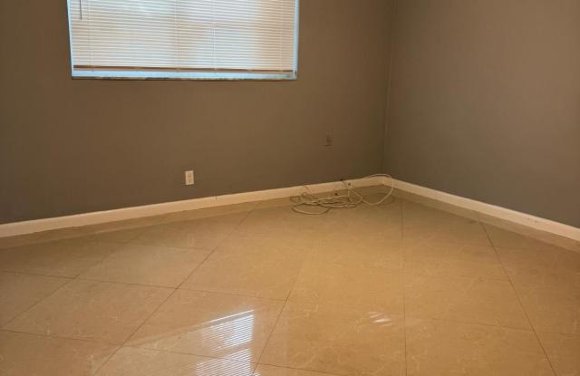 11050 NW 36th Street