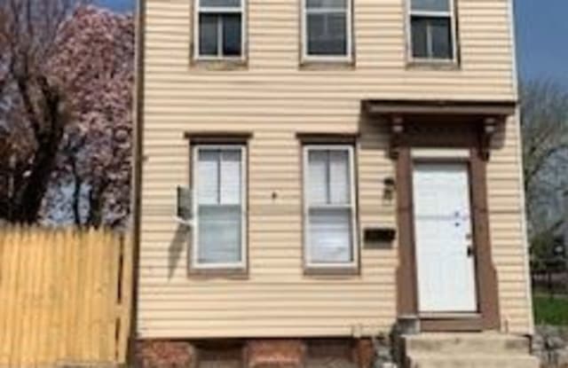 121 E. Arch St. - 121 Arch Street, York, PA 17401