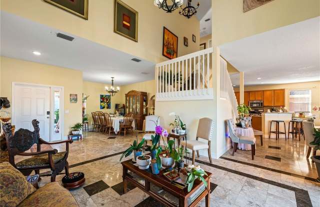 20104 NOB OAK AVENUE