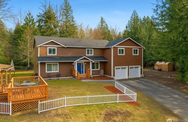 Photo of 16908 61st Street Northwest