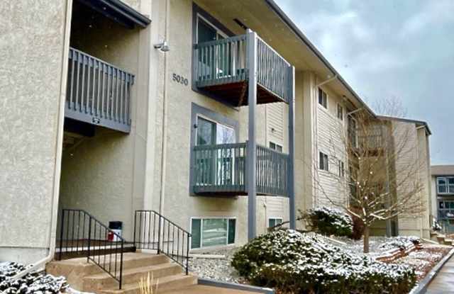 Photo of Cozy 1 Bedroom / 1 Bath Condo/DECEMBER MOVE IN SPECIAL