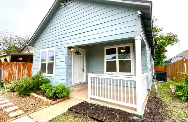 Move-In Ready 3BD/2BA – Laminate Floors, Fenced Yard & Prime Location! ACCEPTS SECTION 8