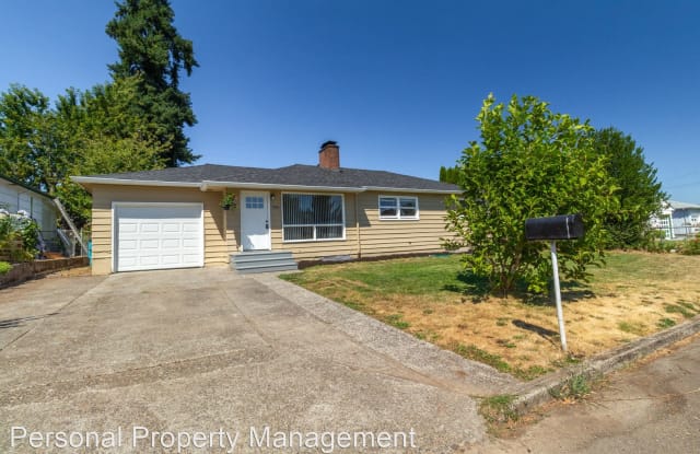 700 NW 85th Street - 700 Northwest 85th Street, Hazel Dell, WA 98665