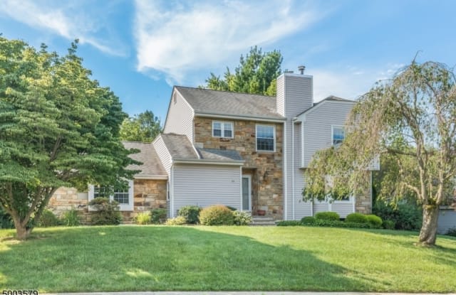 34 KNOB HILL RD - 34 Knob Hill Road, Morris County, NJ 07840