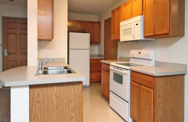 Joseph's Pointe at Upper Landing