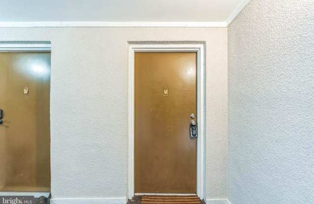 12732 VEIRS MILL ROAD