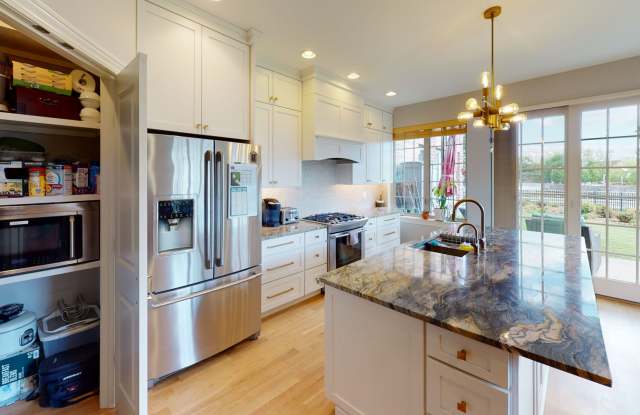 Photo of River View Townhome in the East Bank