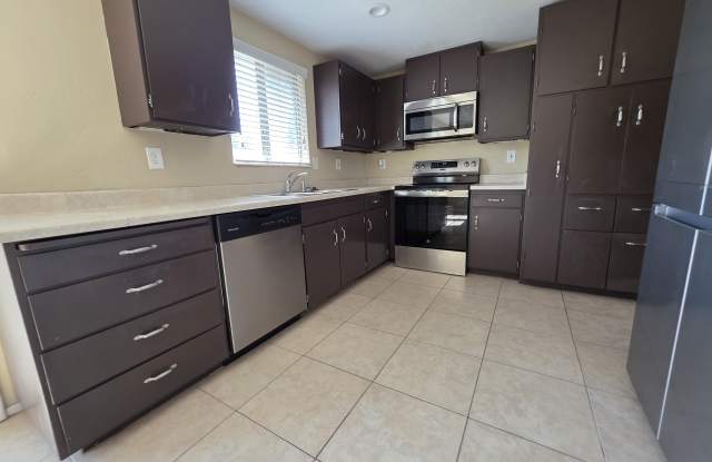 9639 S Dana Cir; Unit A