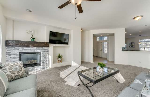 Fully Furnished Damonte Ranch Gem Includes Utilities