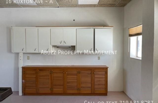 16 Ruxton Ave