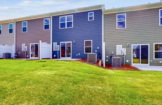 2754 Yeager Drive Northwest