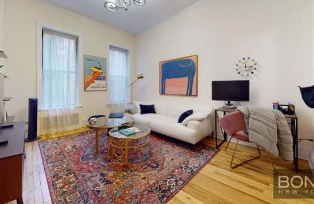 107 West 68th Street - 107 West 68th Street, New York City, NY 10023