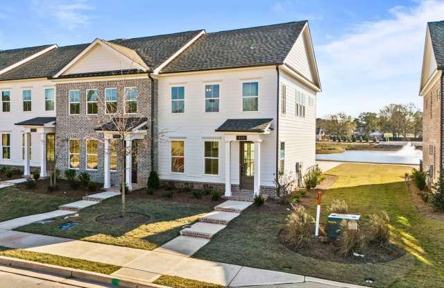 Photo of 213 Black Swann Road - 1