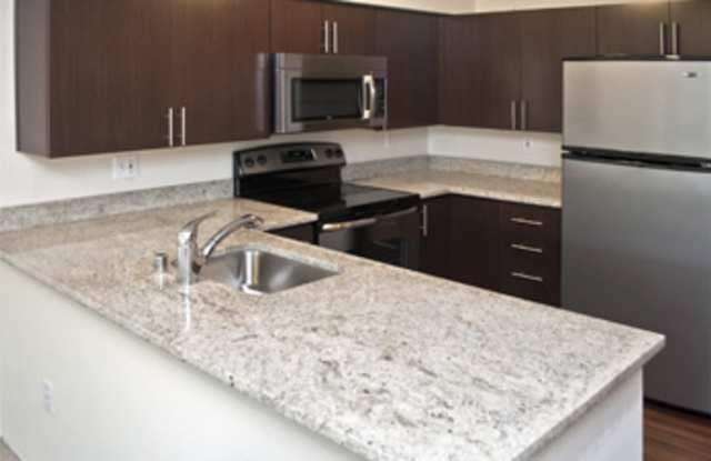 Alderview - 300 11th Ave