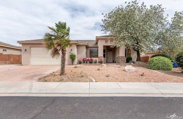 Photo of 4 Bedroom Single-Level Home In Hurricane