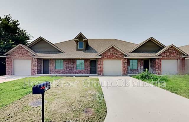 4726 Loch Ln - 4726 Loch Lane, Del City, OK 73115