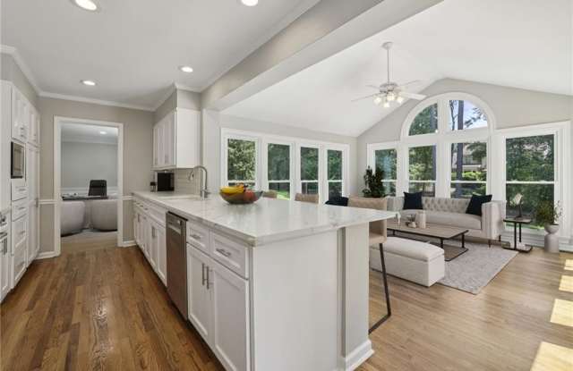 5653 Trowbridge Drive